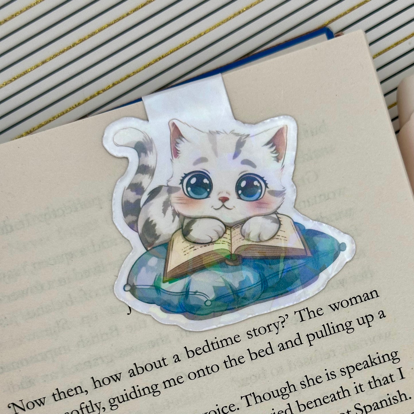 Kitten Cushion Magnetic Bookmark