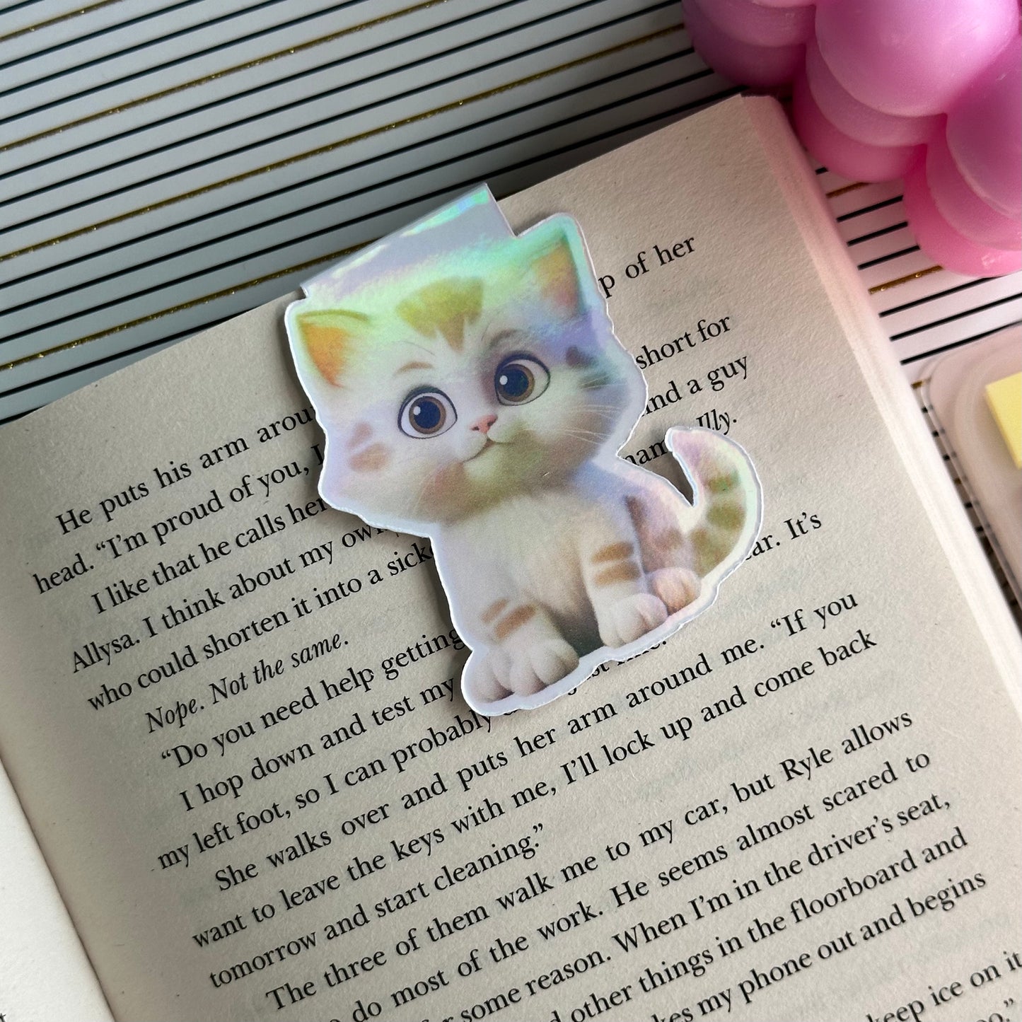 White Kitten Magnetic Bookmark